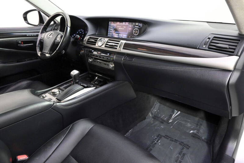 2013 Lexus LS 460