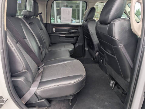 2017 RAM 1500 Laramie