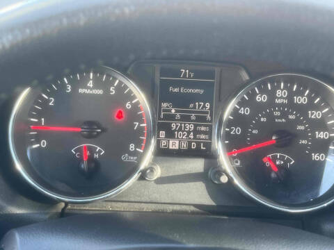 2013 Nissan Rogue SV w/SL Package