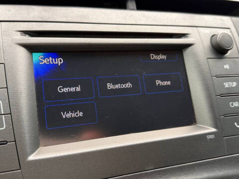 2015 Toyota Prius Two