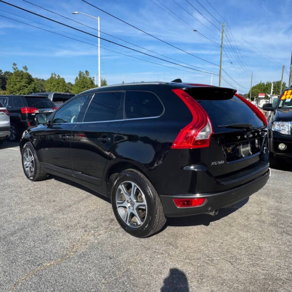 2011 Volvo XC60 T6