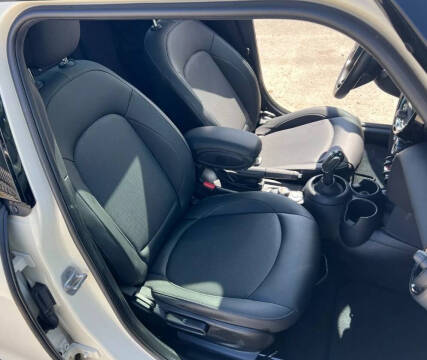 2021 MINI Hardtop 4 Door Cooper