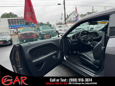 2018 Dodge Challenger SXT Plus