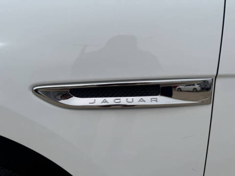 2017 Jaguar F-PACE 35t Premium