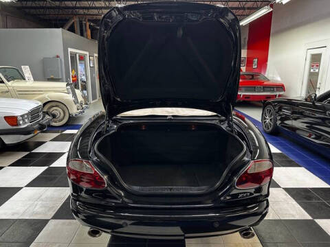 2002 Jaguar XKR