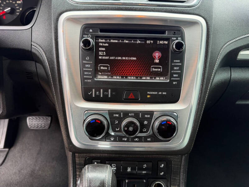 2016 GMC Acadia SLT-1
