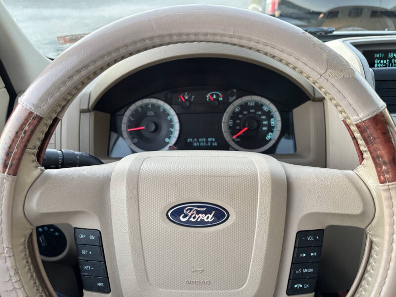 2009 Ford Escape XLT