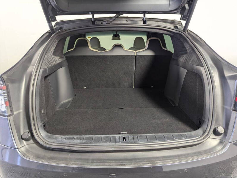 2020 Tesla Model X Long Range