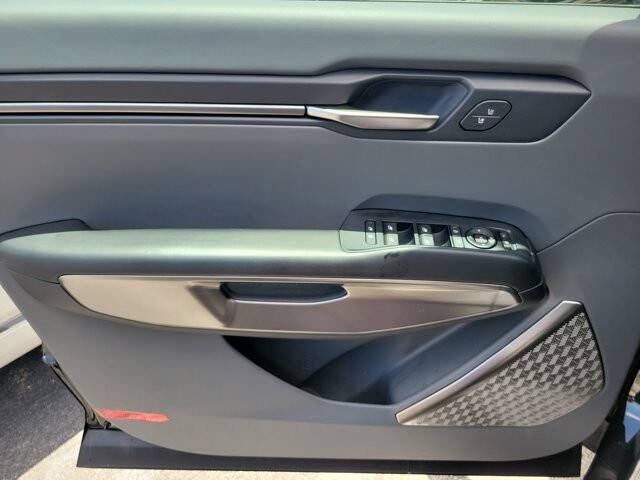 2026 Kia EV9 Light Long Range