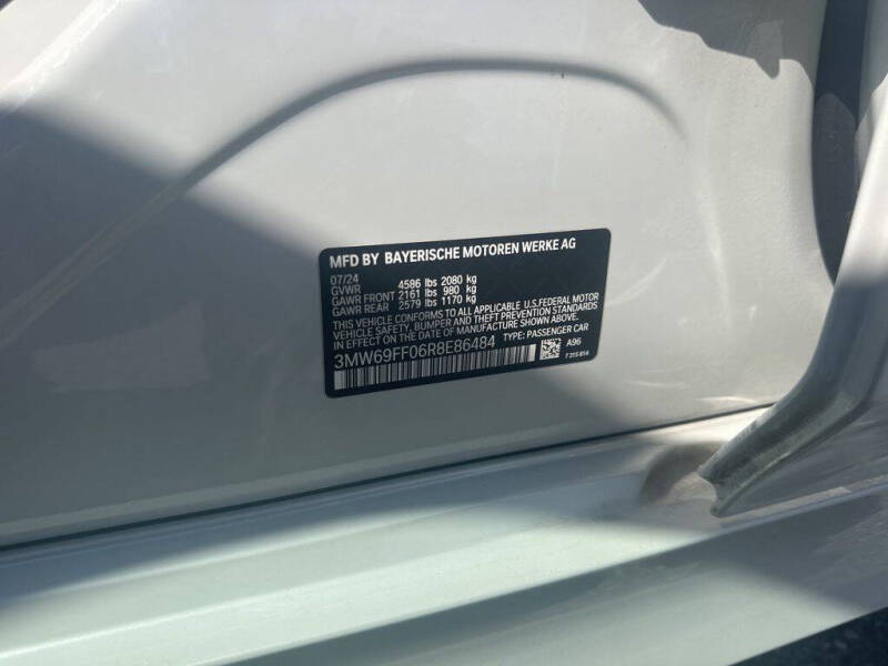 2024 BMW 3 Series 330i