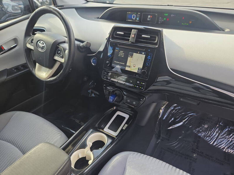 2018 Toyota Prius Three