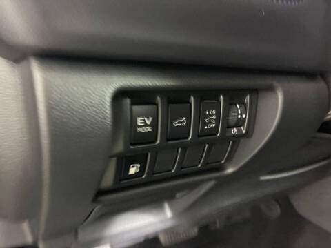 2025 Subaru Forester Premium Hybrid