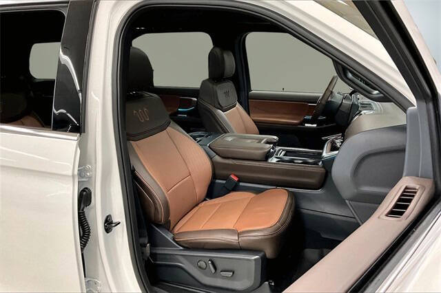 2025 Ford Expedition King Ranch