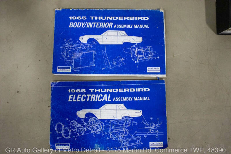 1965 Ford Thunderbird