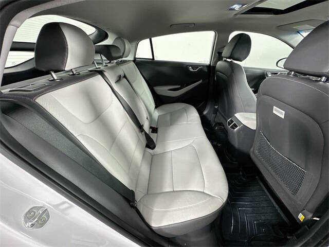 2022 Hyundai Ioniq Plug-in Hybrid Limited