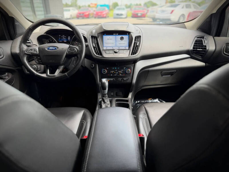 2019 Ford Escape SEL