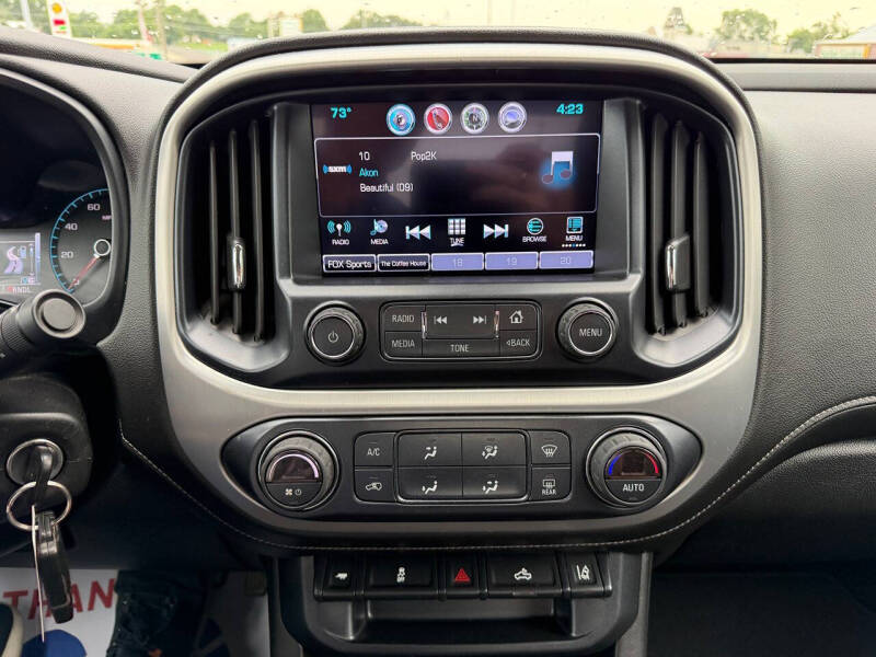 2017 GMC Canyon SLE