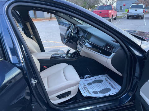 2011 BMW 5 Series 535i