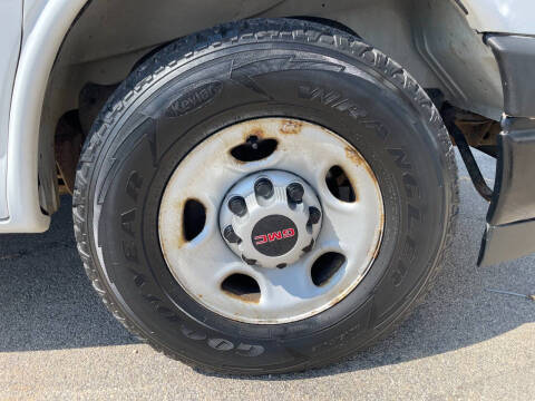 2019 GMC Savana 2500