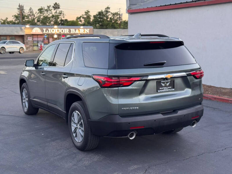 2022 Chevrolet Traverse LT Leather