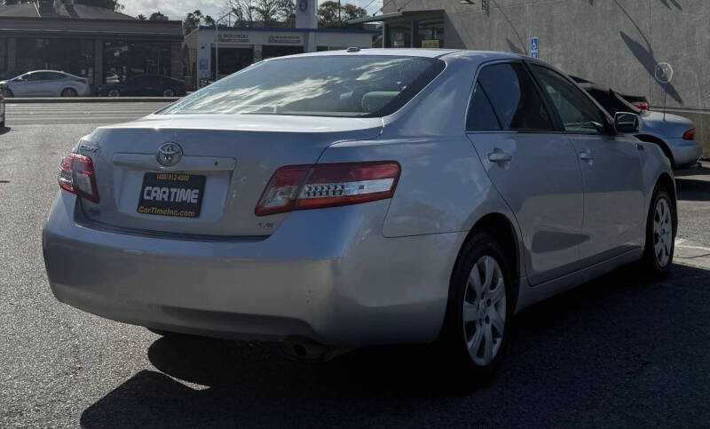 2011 Toyota Camry LE