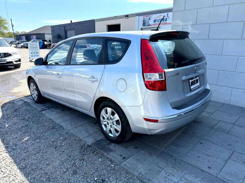 2011 Hyundai Elantra Touring GLS