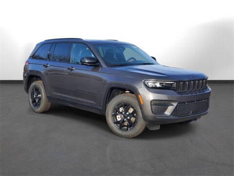 2025 Jeep Grand Cherokee for sale at COLE Automotive in Kalamazoo MI