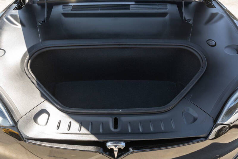 2022 Tesla Model S