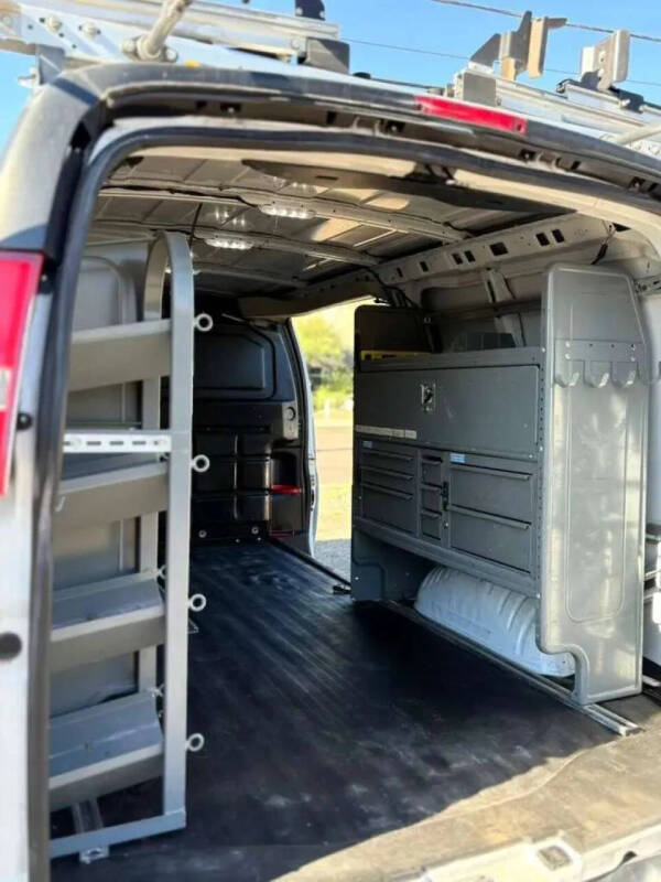 2019 Chevrolet Express 2500