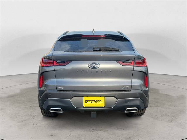 2025 Infiniti QX55 Essential