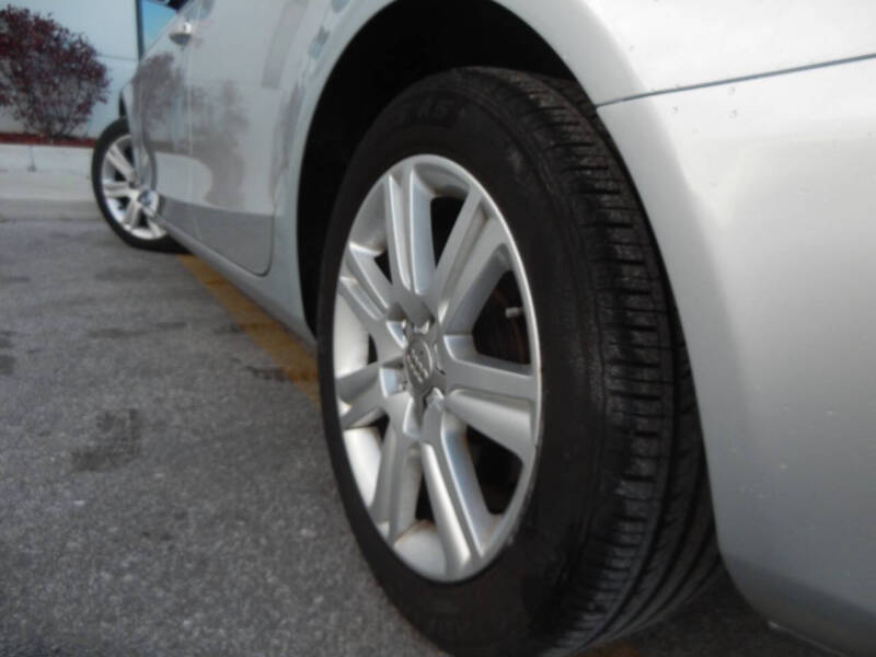 2009 Audi A4 2.0T Premium