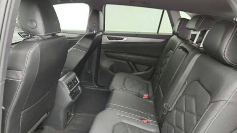 2024 Volkswagen Atlas Cross Sport SE 4Motion