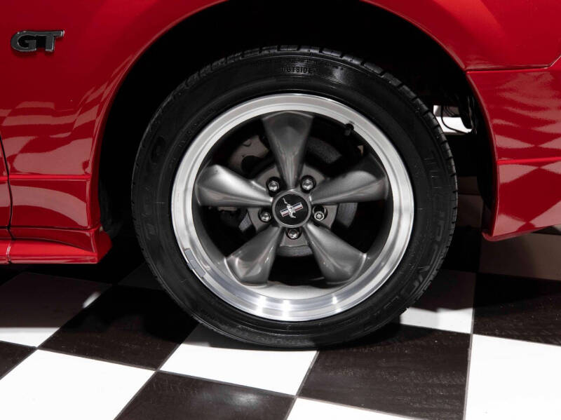 2003 Ford Mustang GT Deluxe