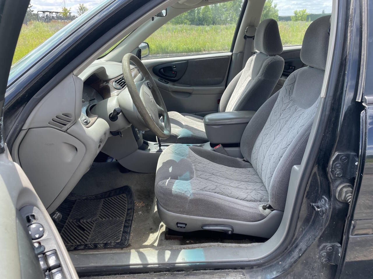 2001 Chevrolet Malibu for sale at Twin Cities Auctions in Elk River, MN