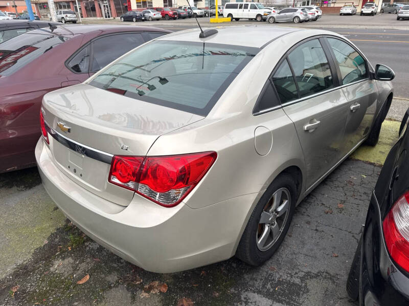2015 Chevrolet Cruze 1LT Manual