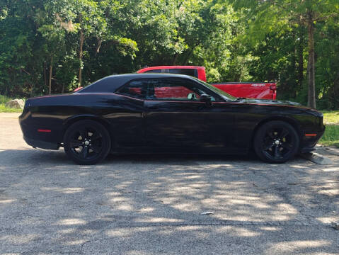 2016 Dodge Challenger SXT Plus