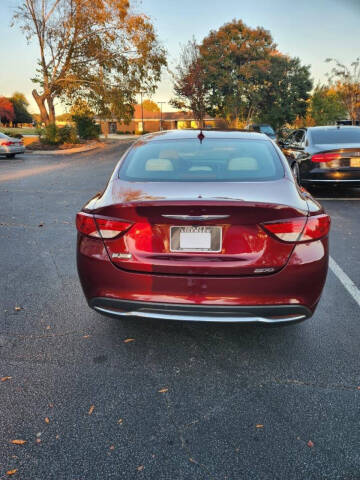 2017 Chrysler 200 Limited