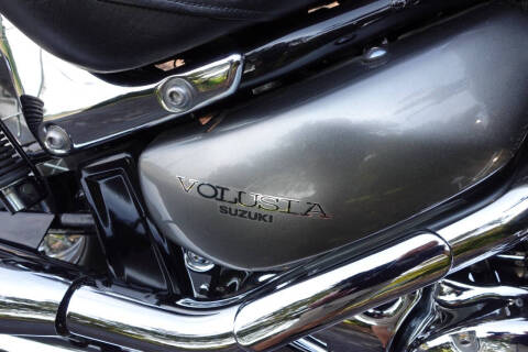 2002 Suzuki Intruder