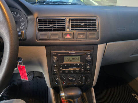 2005 Volkswagen Golf GL