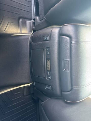 2023 Nissan Armada Platinum