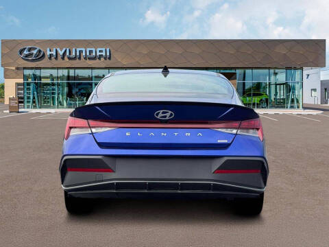 2025 Hyundai Elantra Hybrid SEL Sport