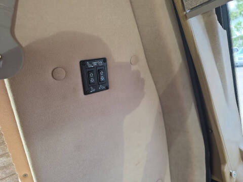 2003 Ford E-Series E-250 SD