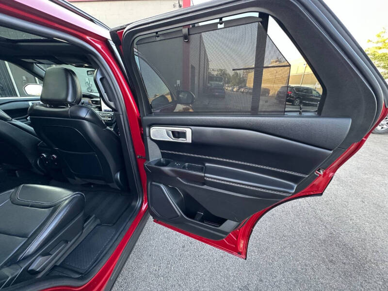 2020 Ford Explorer ST