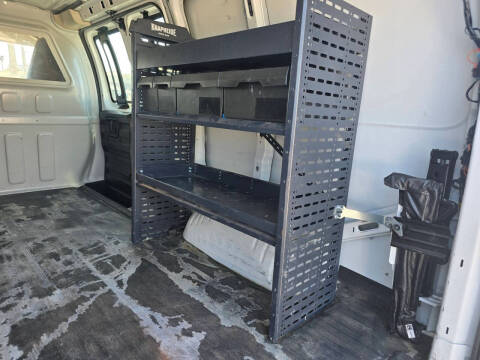 2022 Chevrolet Express 2500