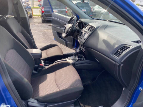 2017 Mitsubishi Outlander Sport LE