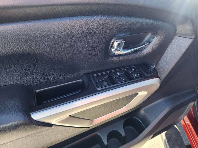 2018 Nissan Titan SV