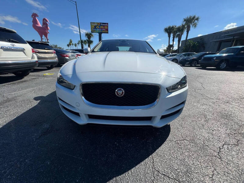 2017 Jaguar XE 25t