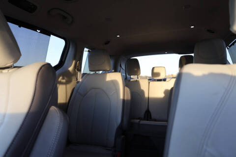 2019 Chrysler Pacifica Touring L