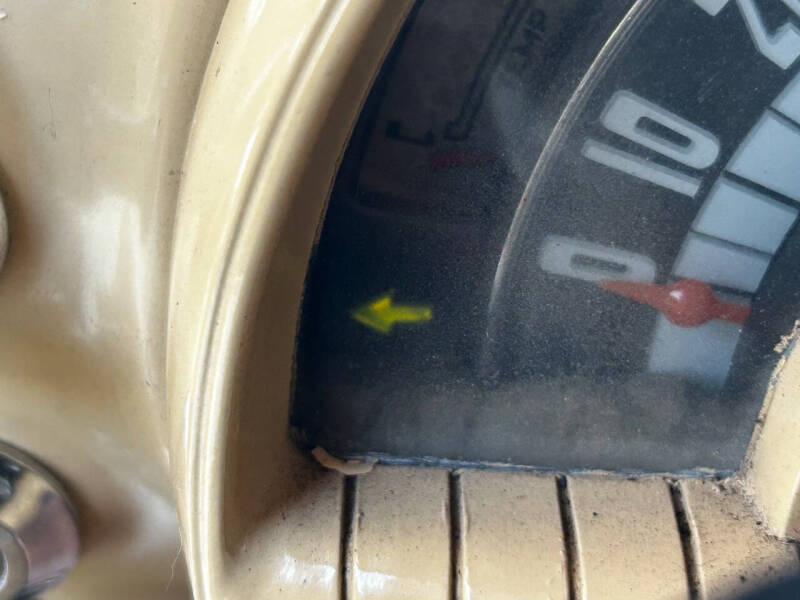 1949 Oldsmobile Futuramic 76