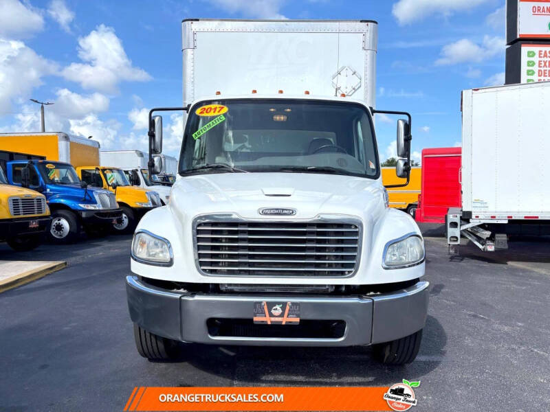 2017 Freightliner M2 106